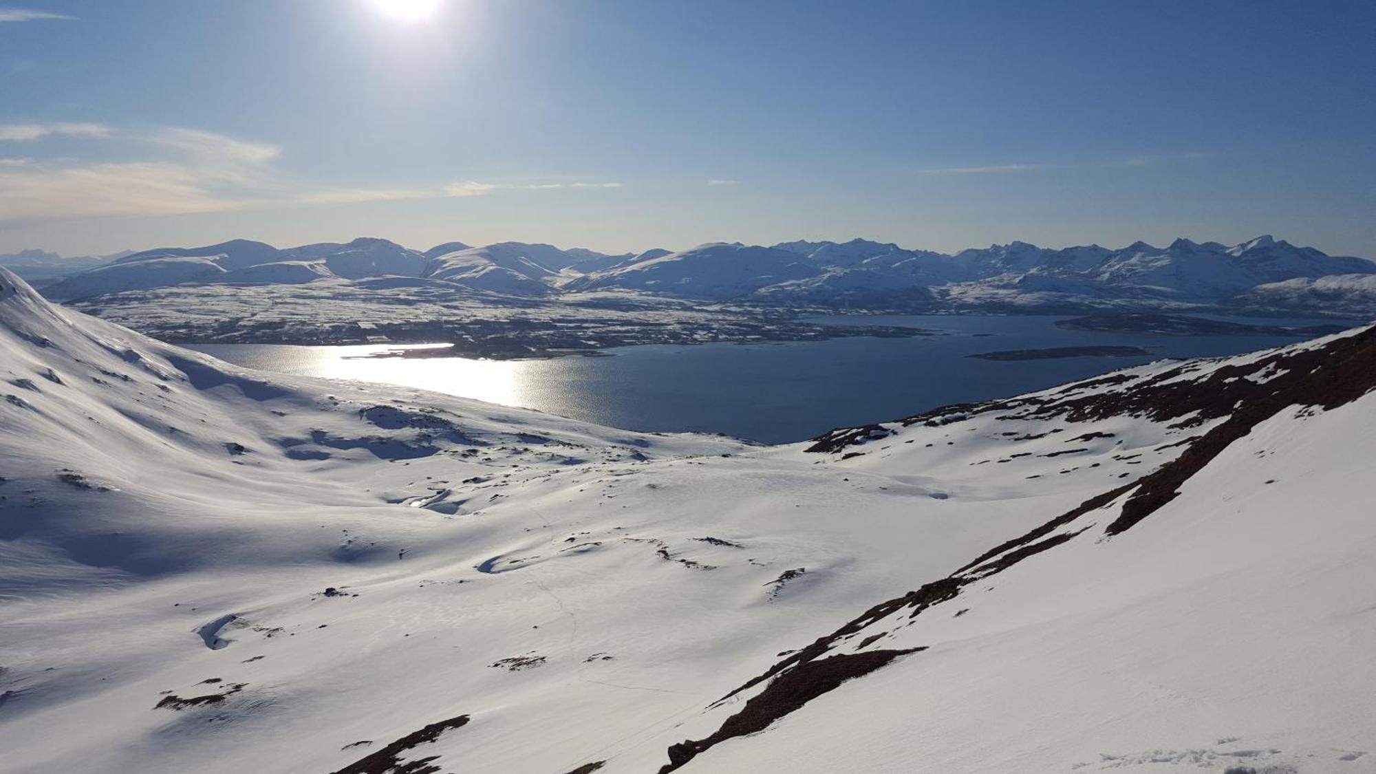 Apartment Cozy Close To The And The Mountains Tromso