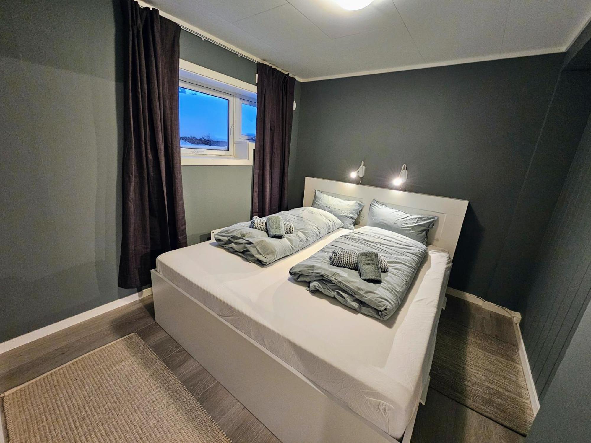 Cozy Close To The And The Mountains Tromso
