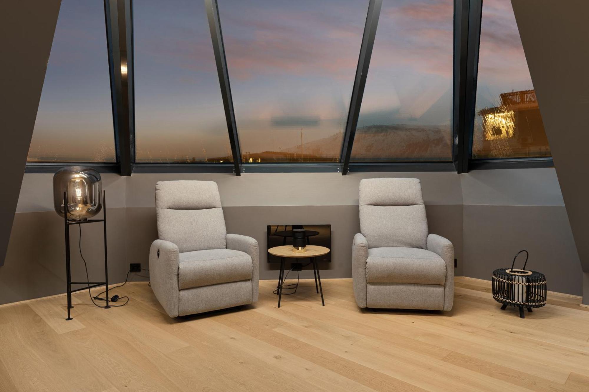 Arctic Homes - The Royal Palace Apartment
