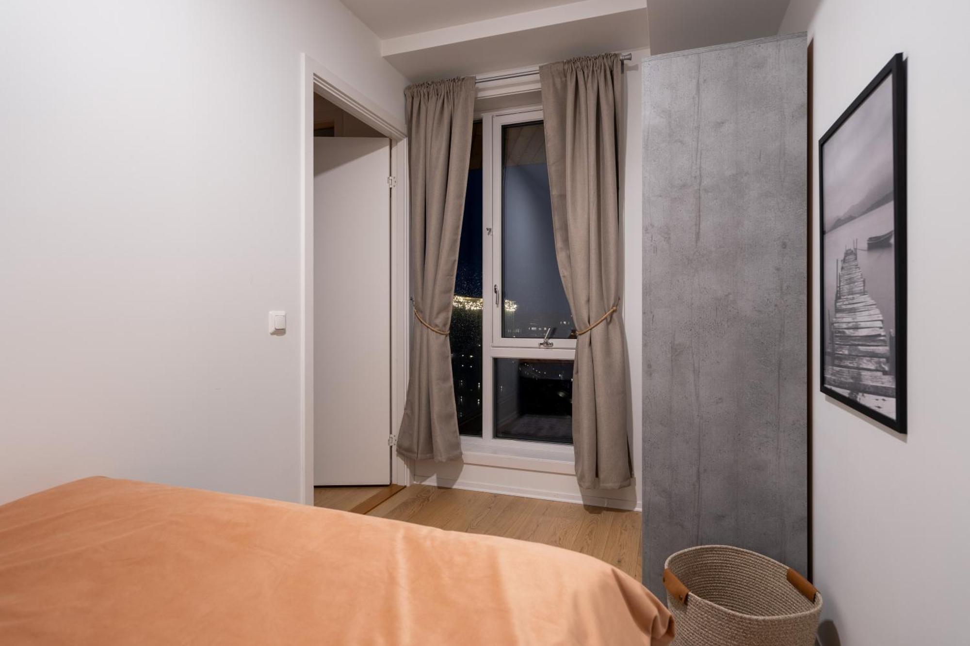 Floor I Sea View I Apartment *