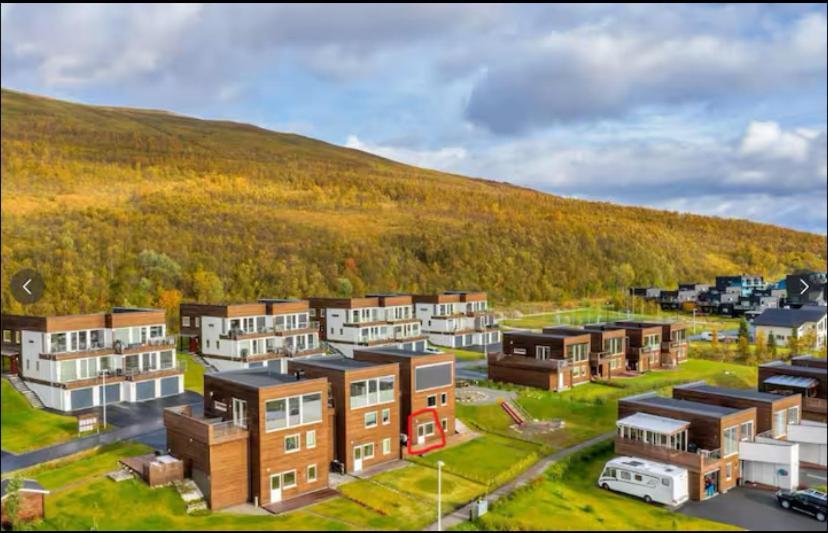 Moderne Hybel Naer Naturen - Gratis Parkering! Apartment