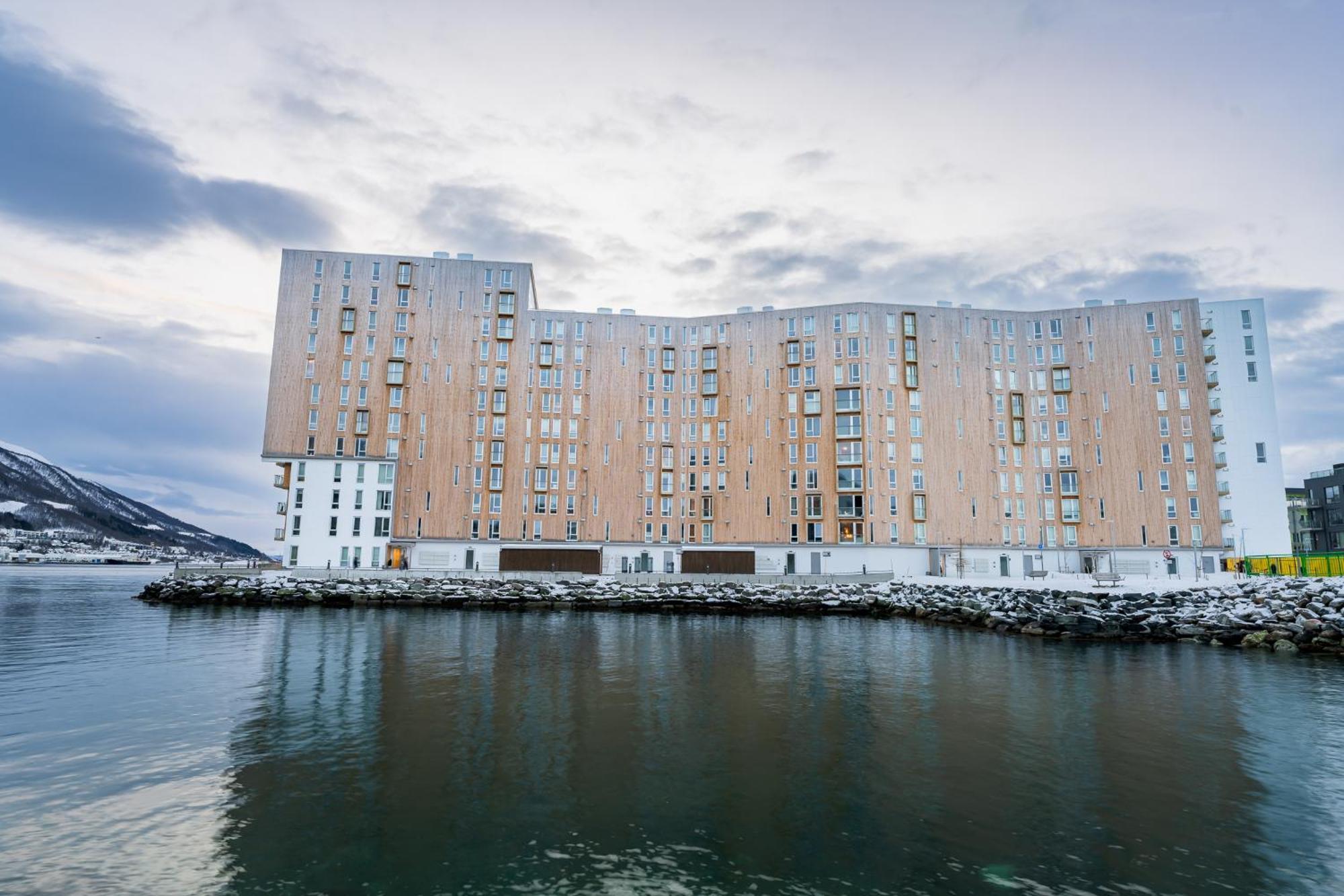 Northern Light - Skir Ocean View Tromso