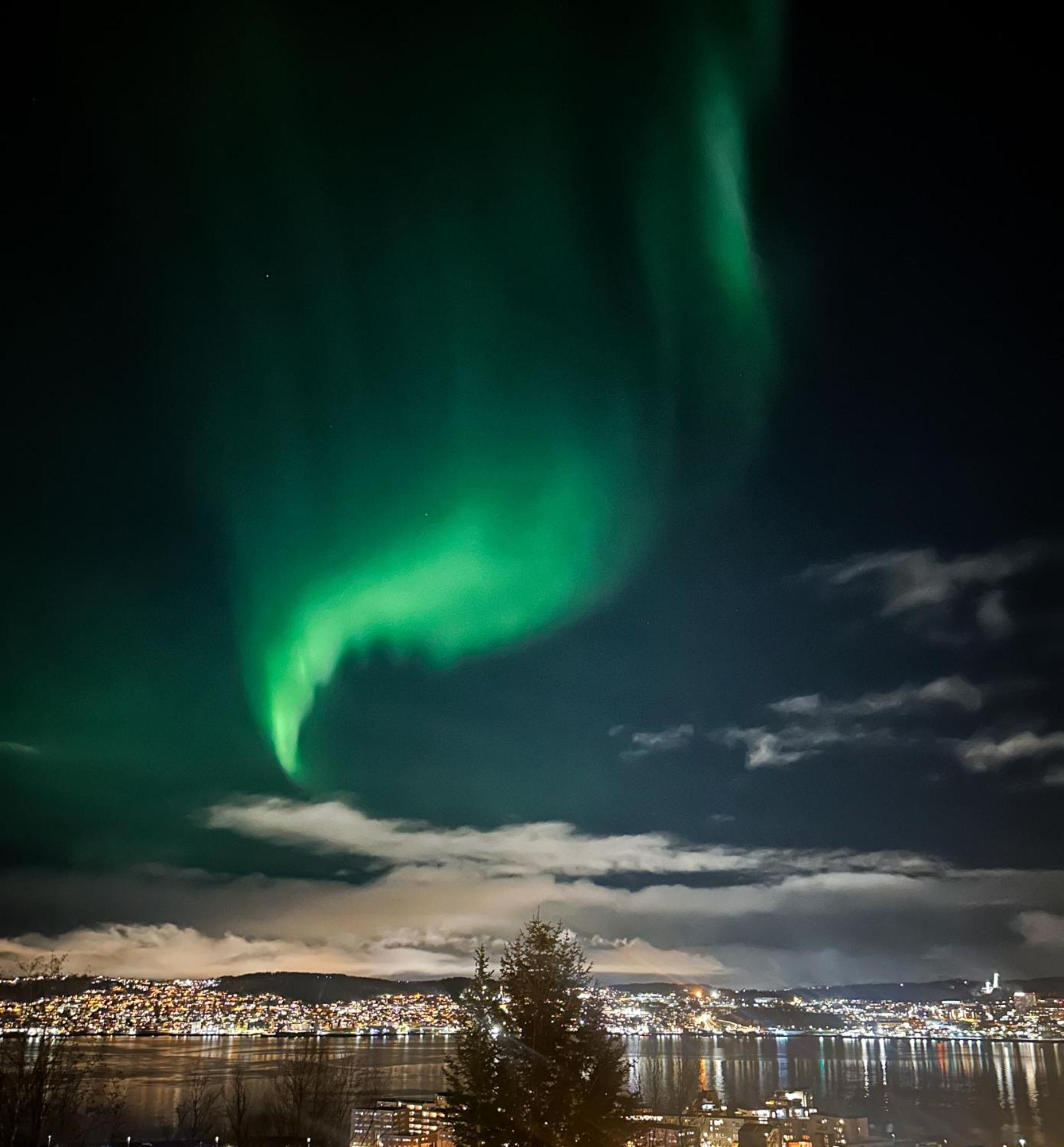 Utsiktsleilighet Med Parkering Apartment