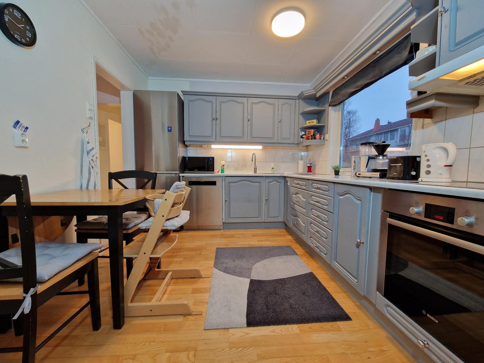 With Fantastic View And Parking Tromso