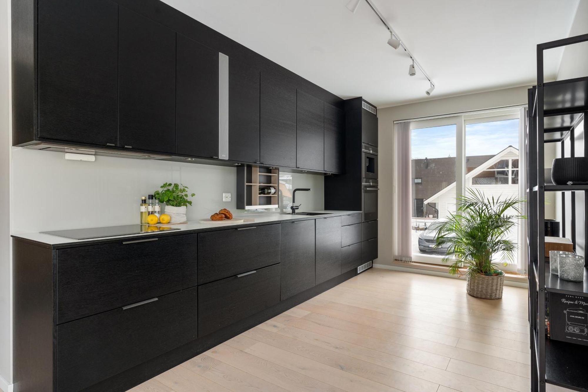 Luxury L Perfect For Large Groups L Quiet And Free Garage *