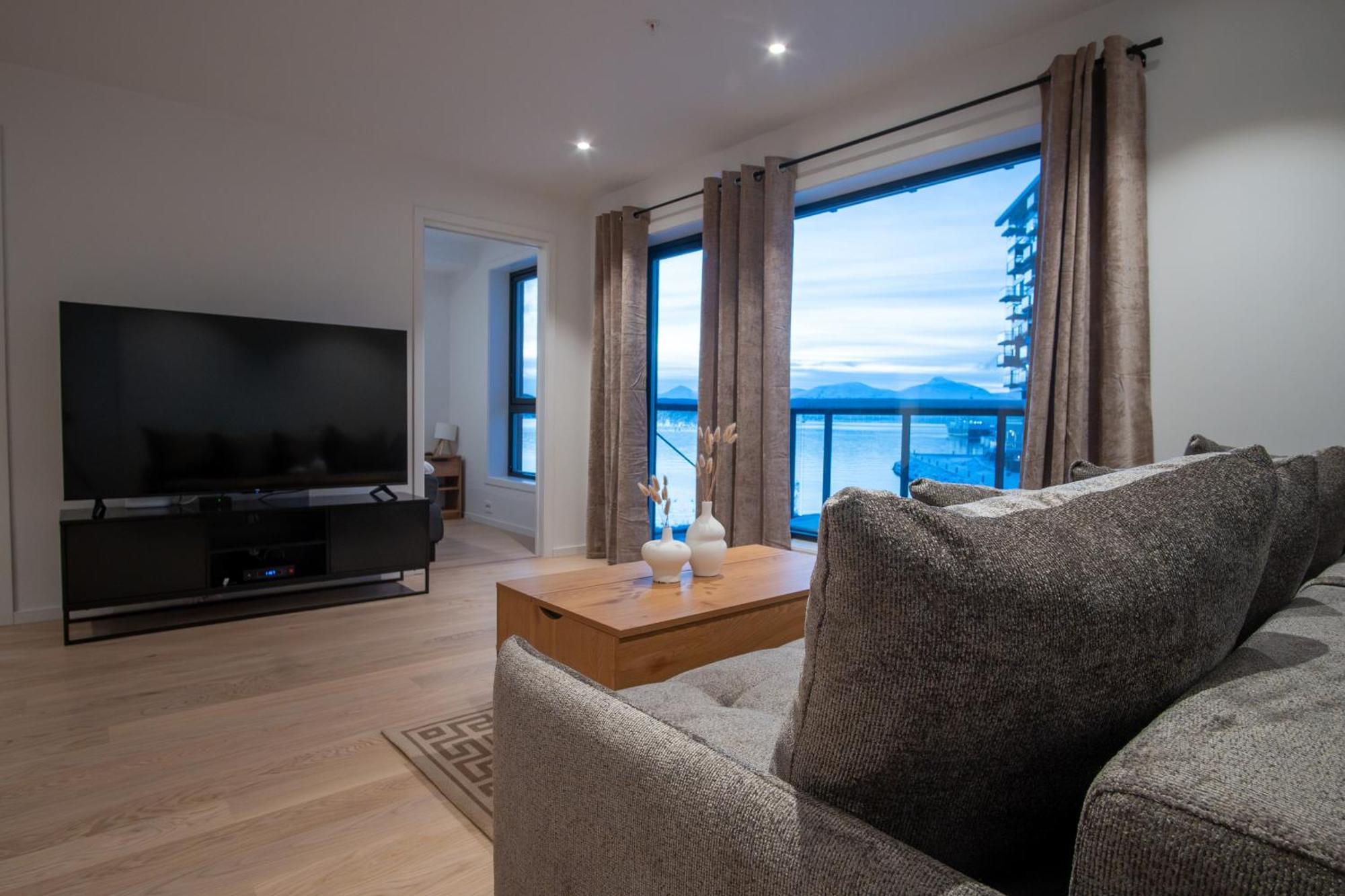 Nyholmen Sea Front - Brand New And Exclusive Apartment Tromso