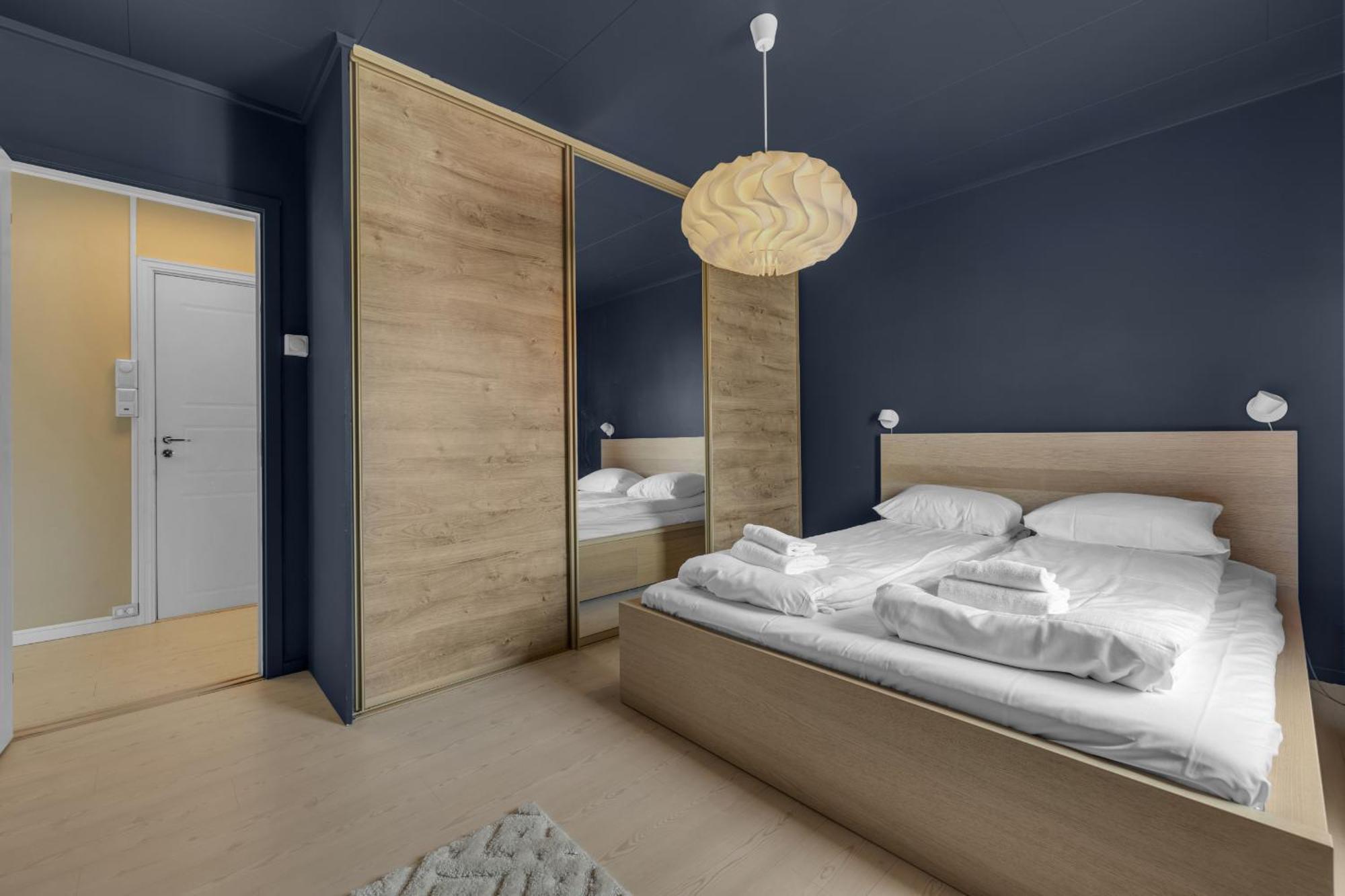 Modern Three-room Close To The Center