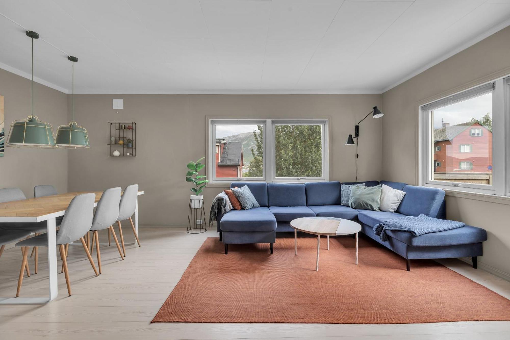 Apartment Modern Three-room Close To The Center