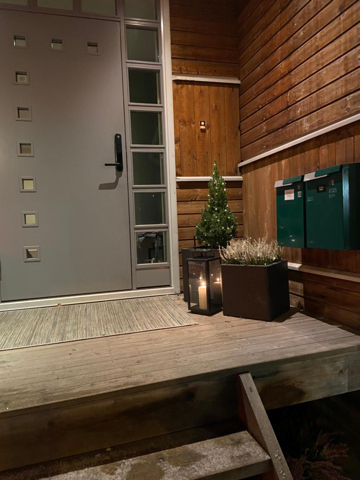 Spacious - Free Parking Apartment