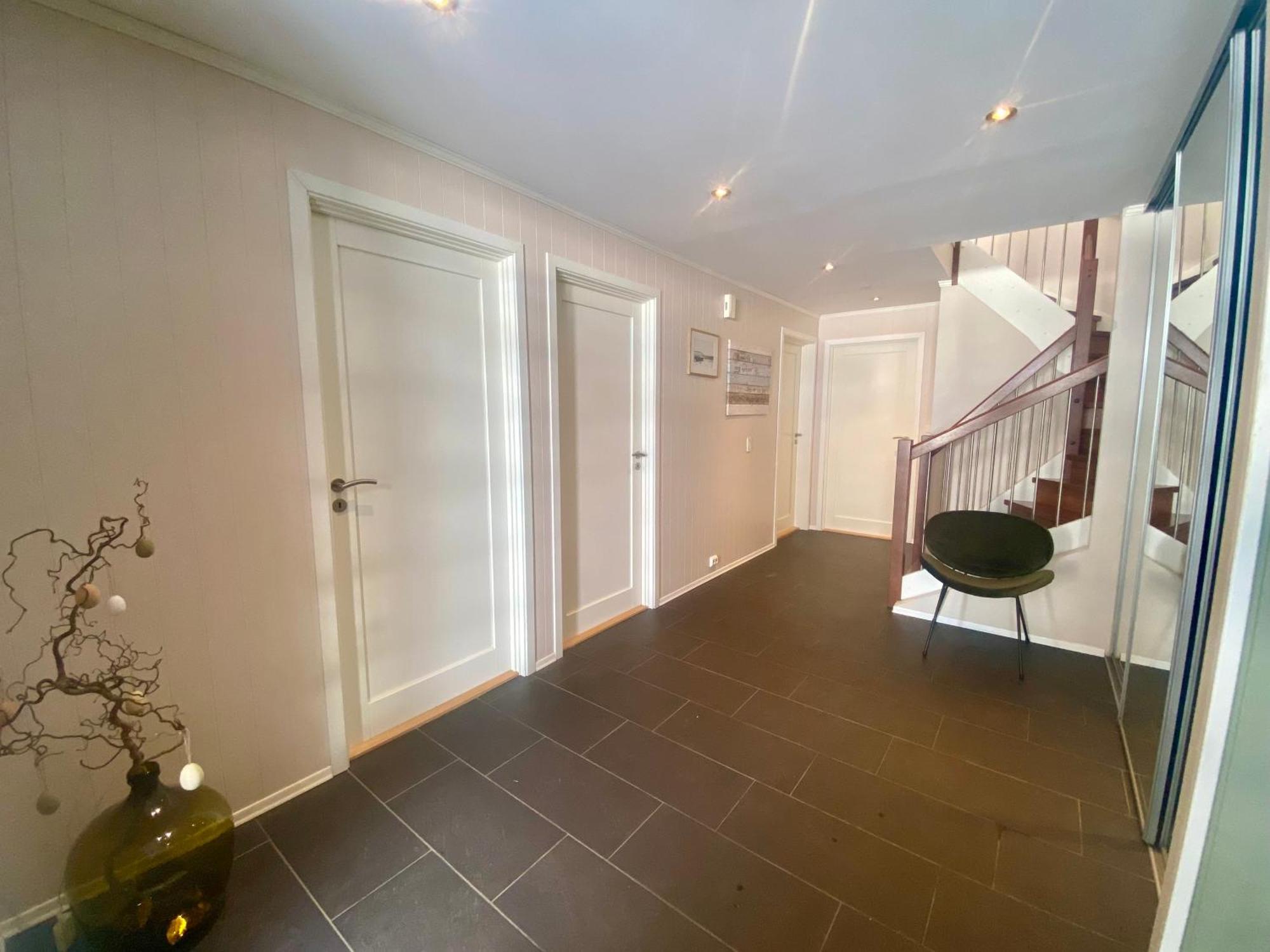 Spacious - Free Parking Apartment Tromso