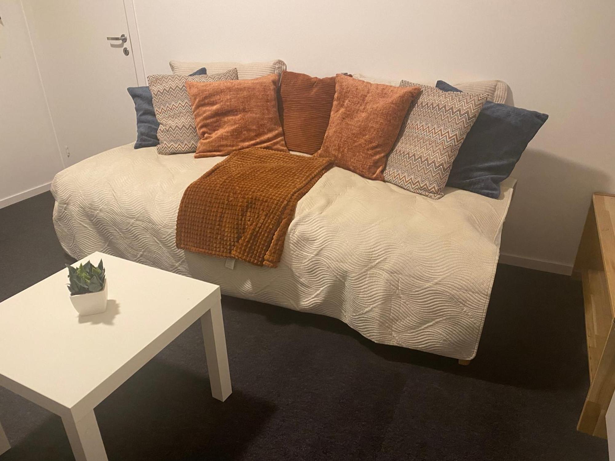 Nordheim Apartment *