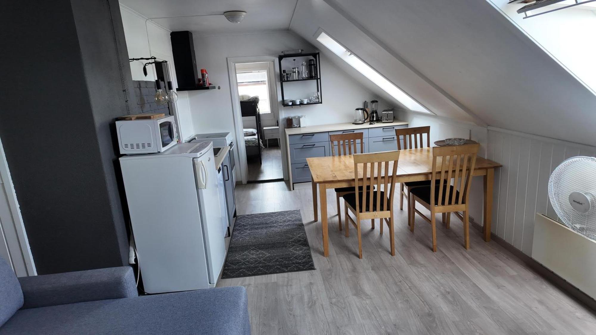 Apartment Near To Center Of *