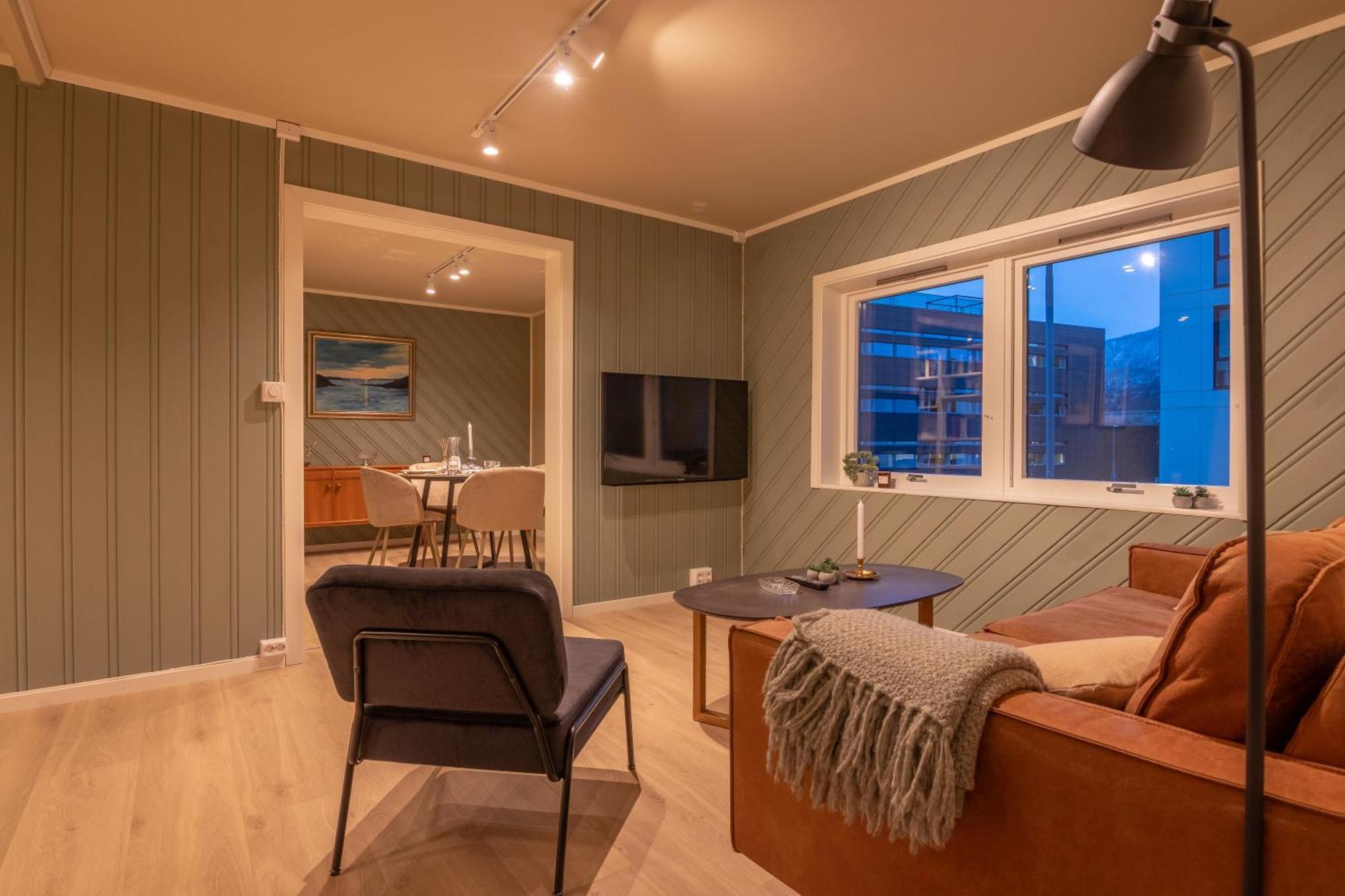 Cozy And Spacious In Centre *