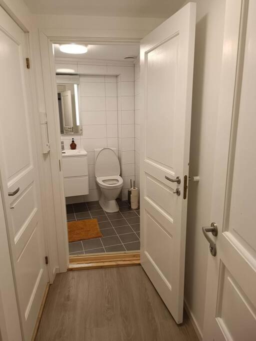 Appartement Cozy Close To Downtown Tromsø