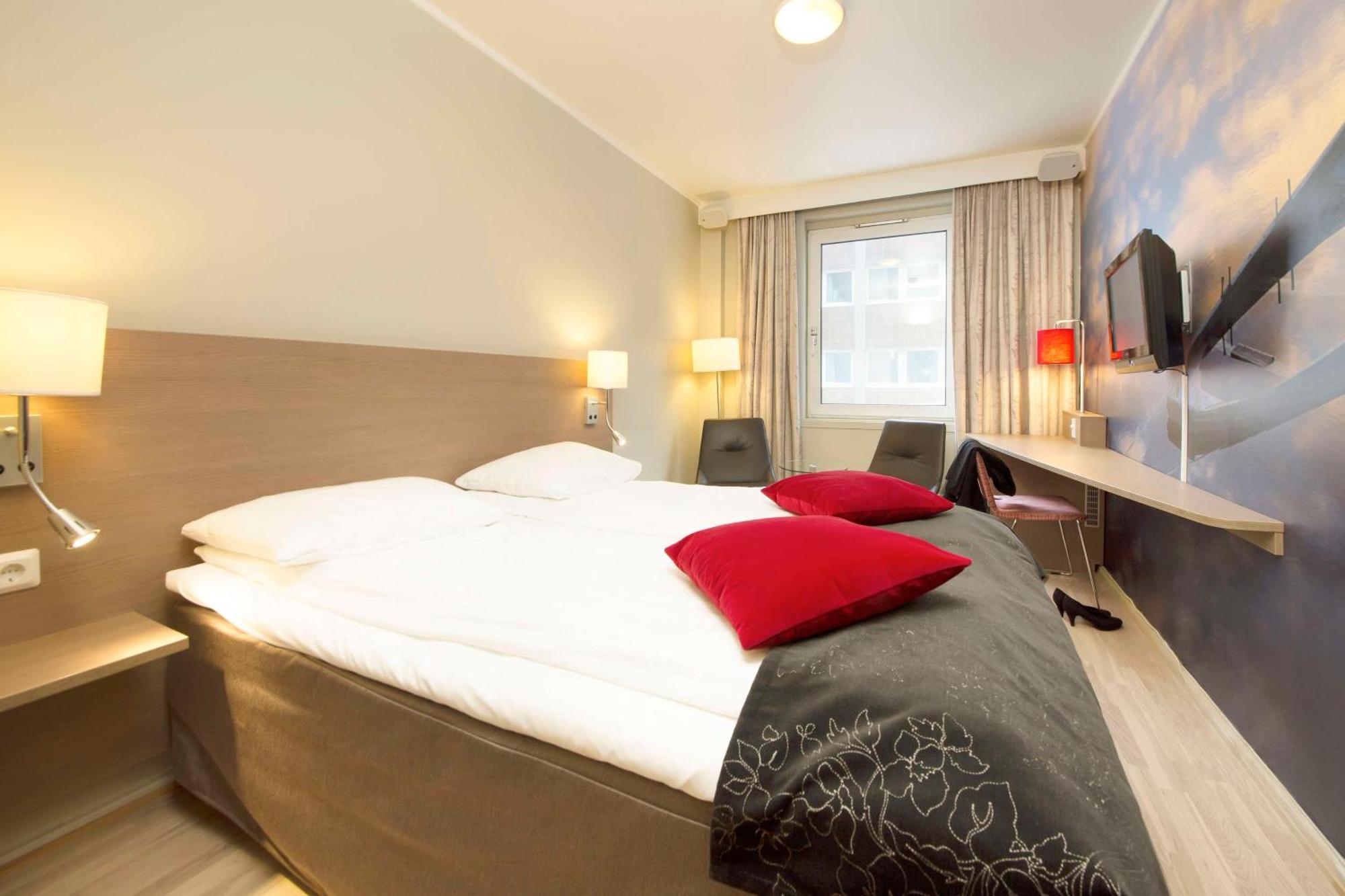 Scandic Grand Hotel 4*