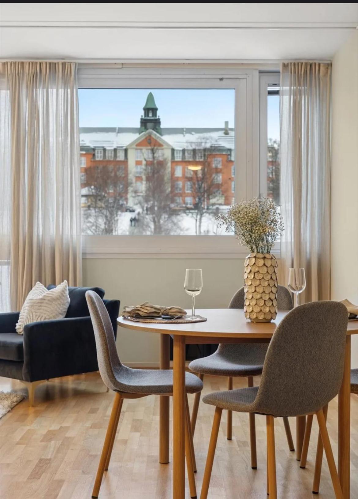 Center Panorama Apartment *