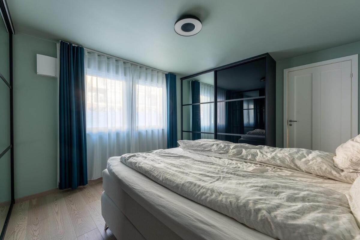 Big House With A Wonderful View Apartment Tromso
