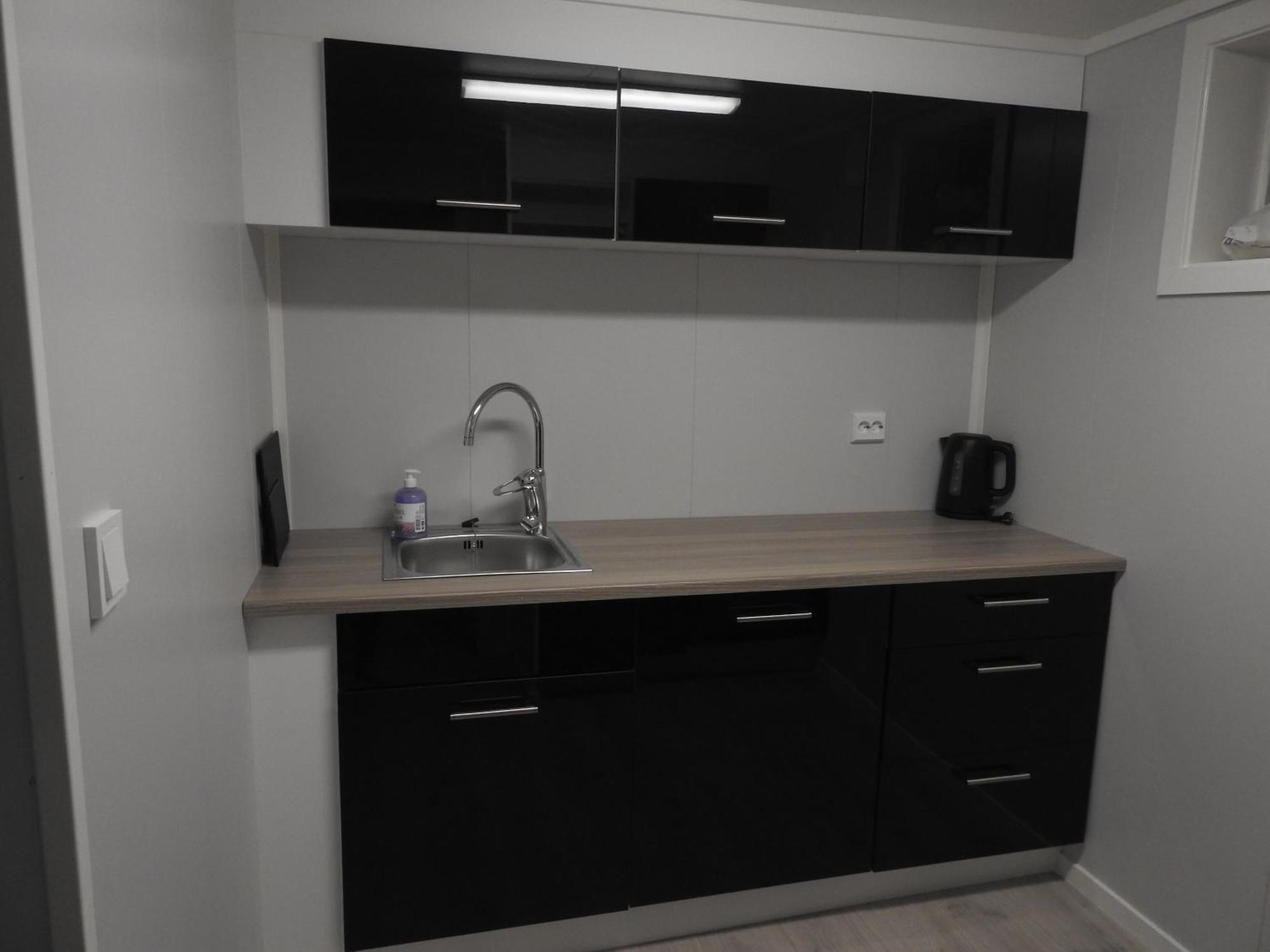 & Spaceous Apartment *