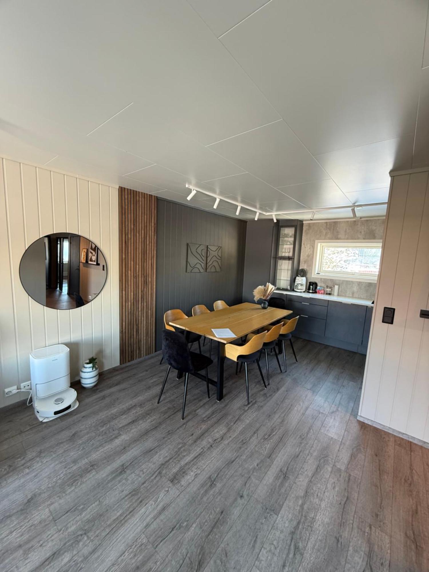 Alfheim Apartment, Central, Free Parking, Free Wifi * Tromso