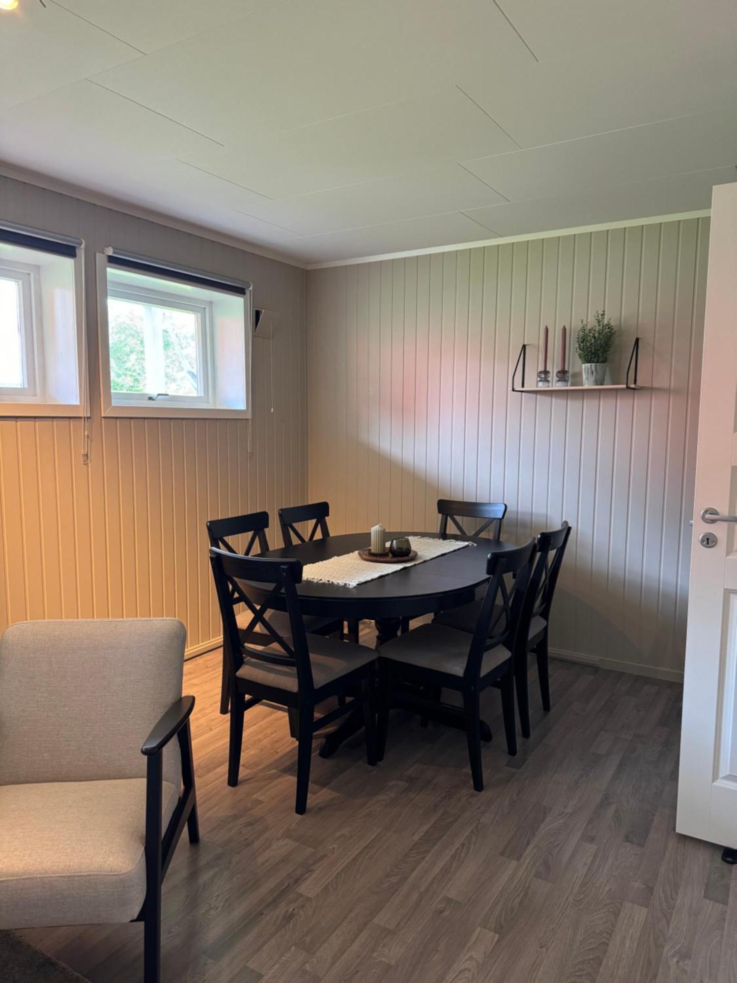 Appartement Fin Sentralt I Tromso, Gratis Parkering