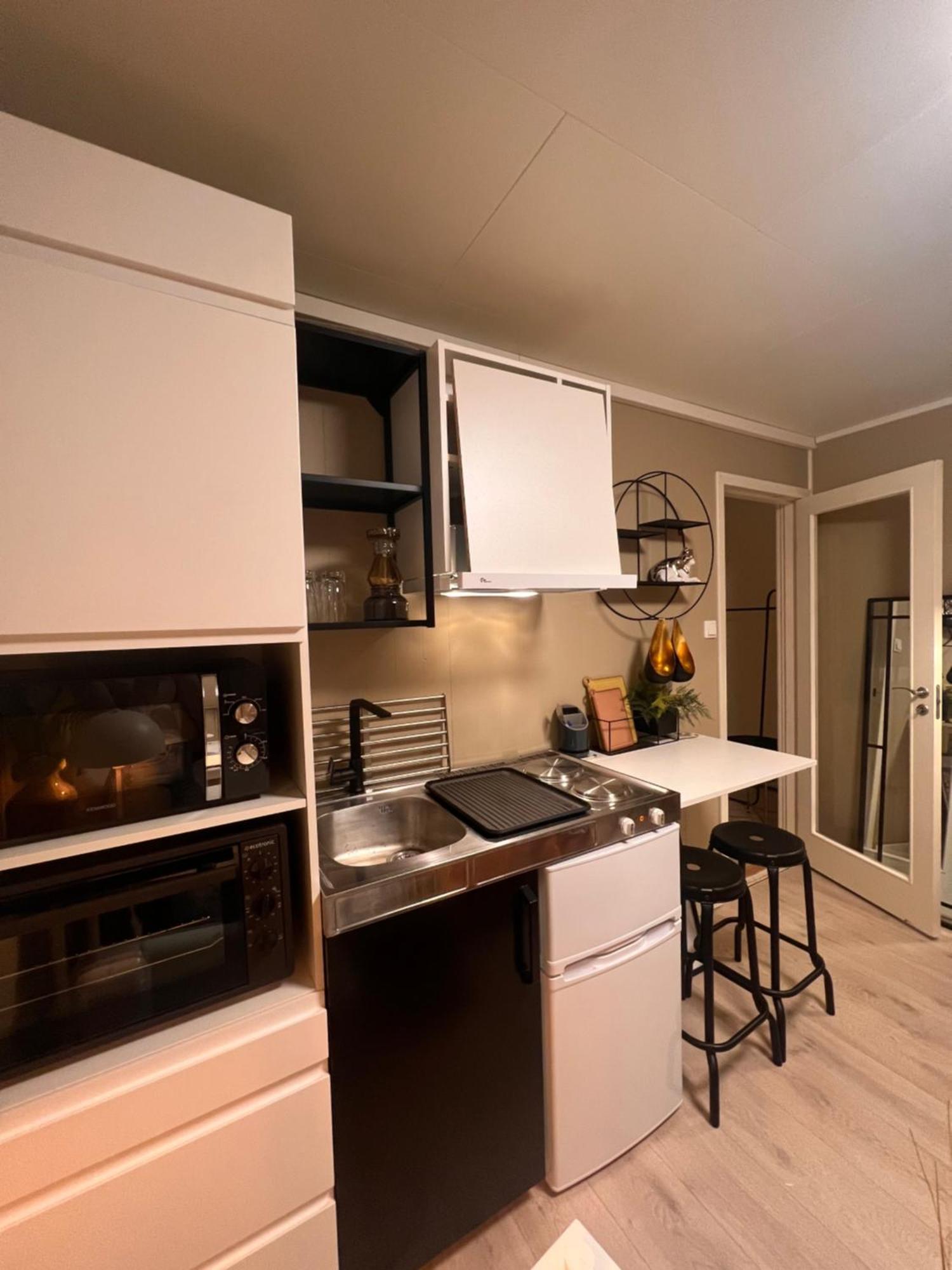 Aurora Skies Apartment