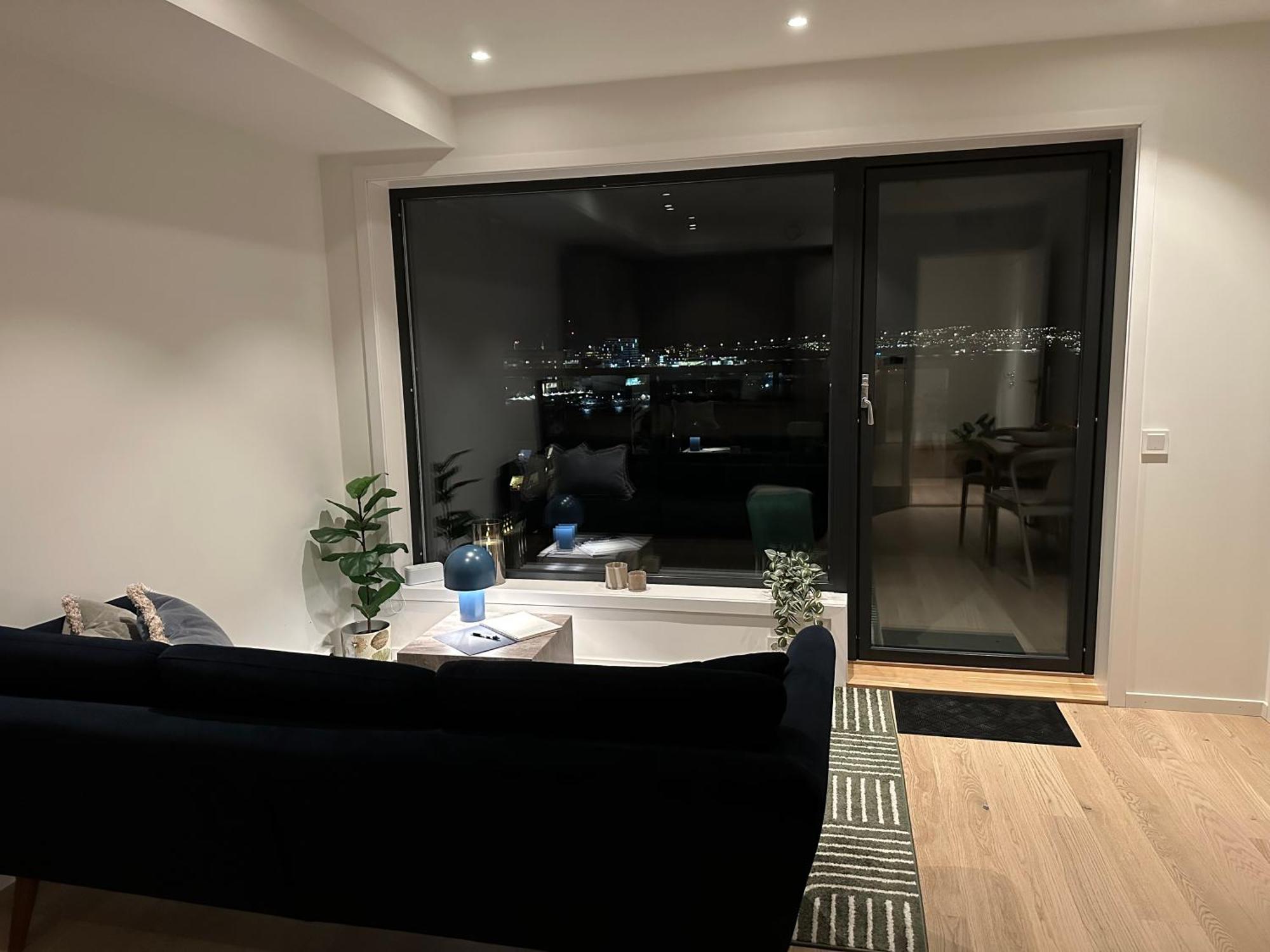 Sweet Little Penthouse, Amazing View Apartment *