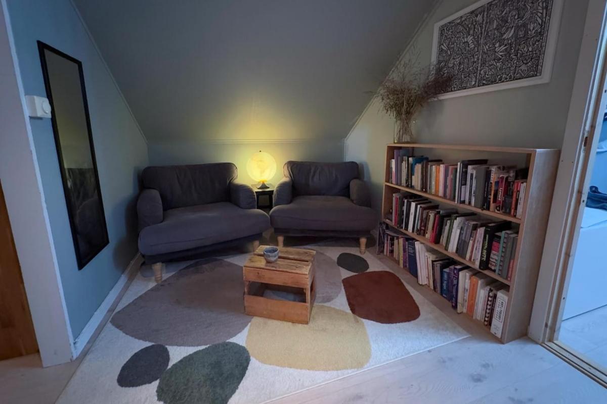 Cozy And Loft In Apartment