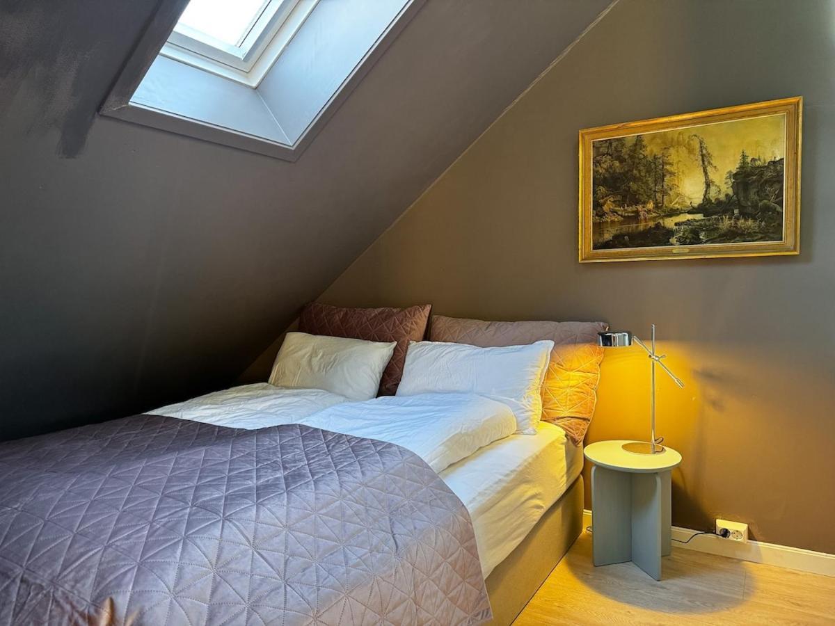 Cozy And Loft In *