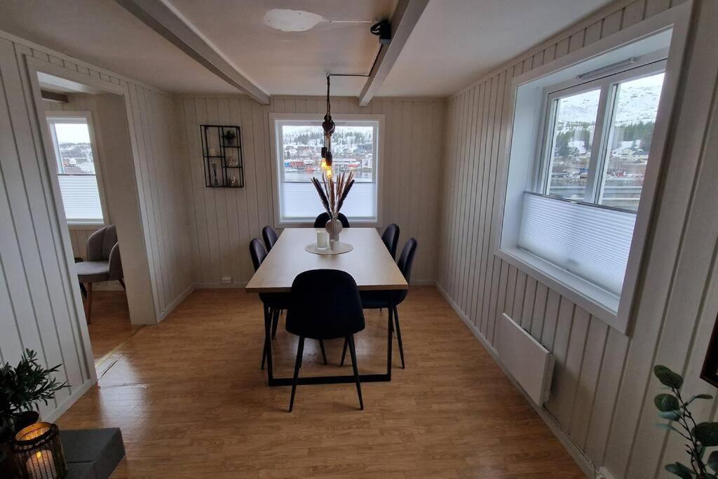 Enebolig I Holiday home Tromso