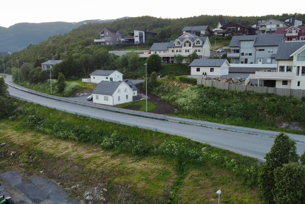 Enebolig I Holiday home Tromso