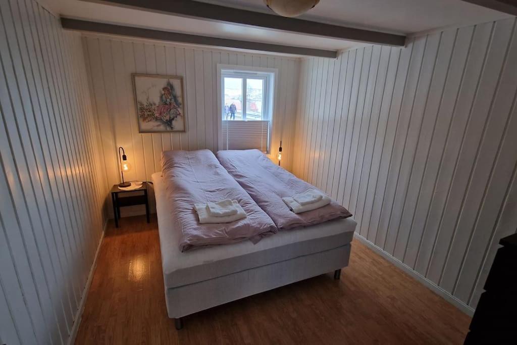 Enebolig I Holiday home