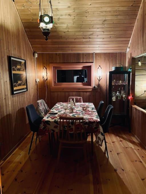 Nydelig Ved Havet Naert Holiday home Tromso