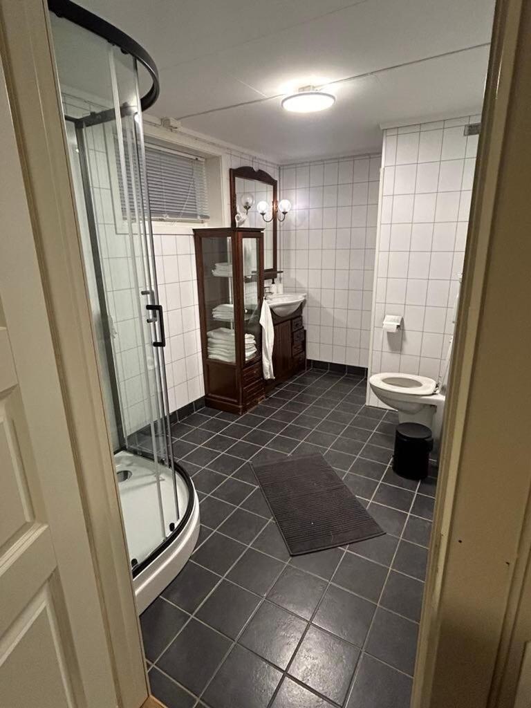 In The Kroken District Apartment *