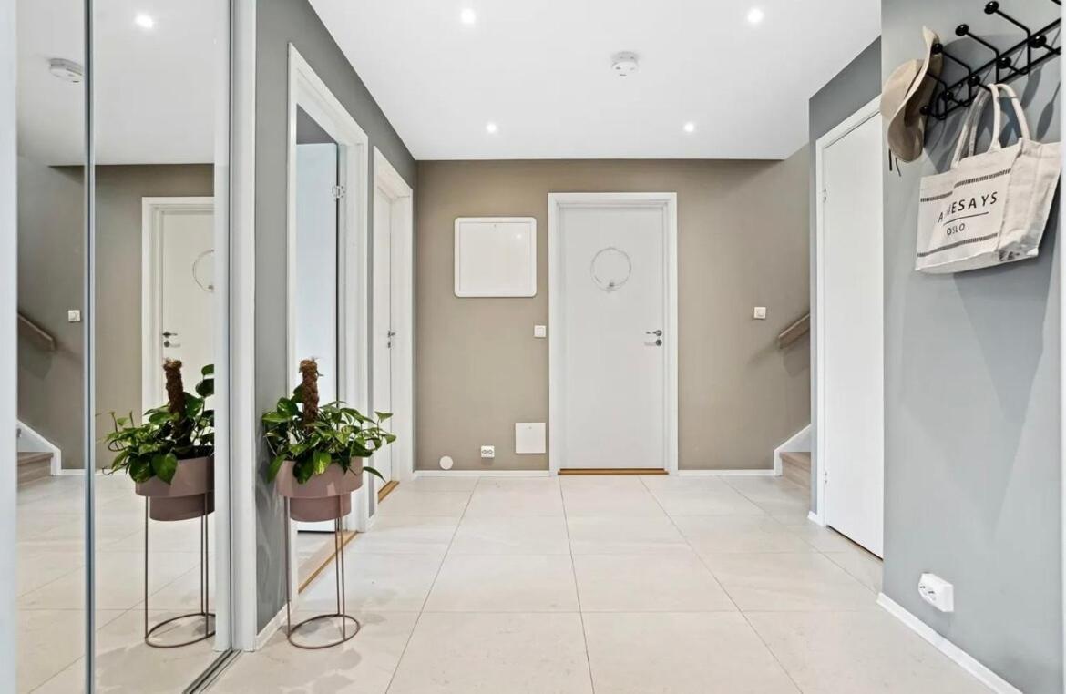 New And Modern Family With A View Villa *