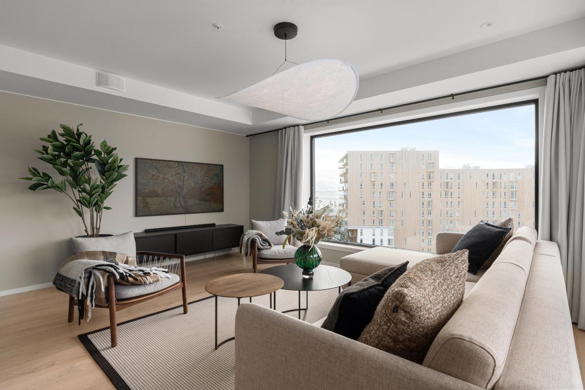 Premium Penthouse Sea & Mountain View Apartment