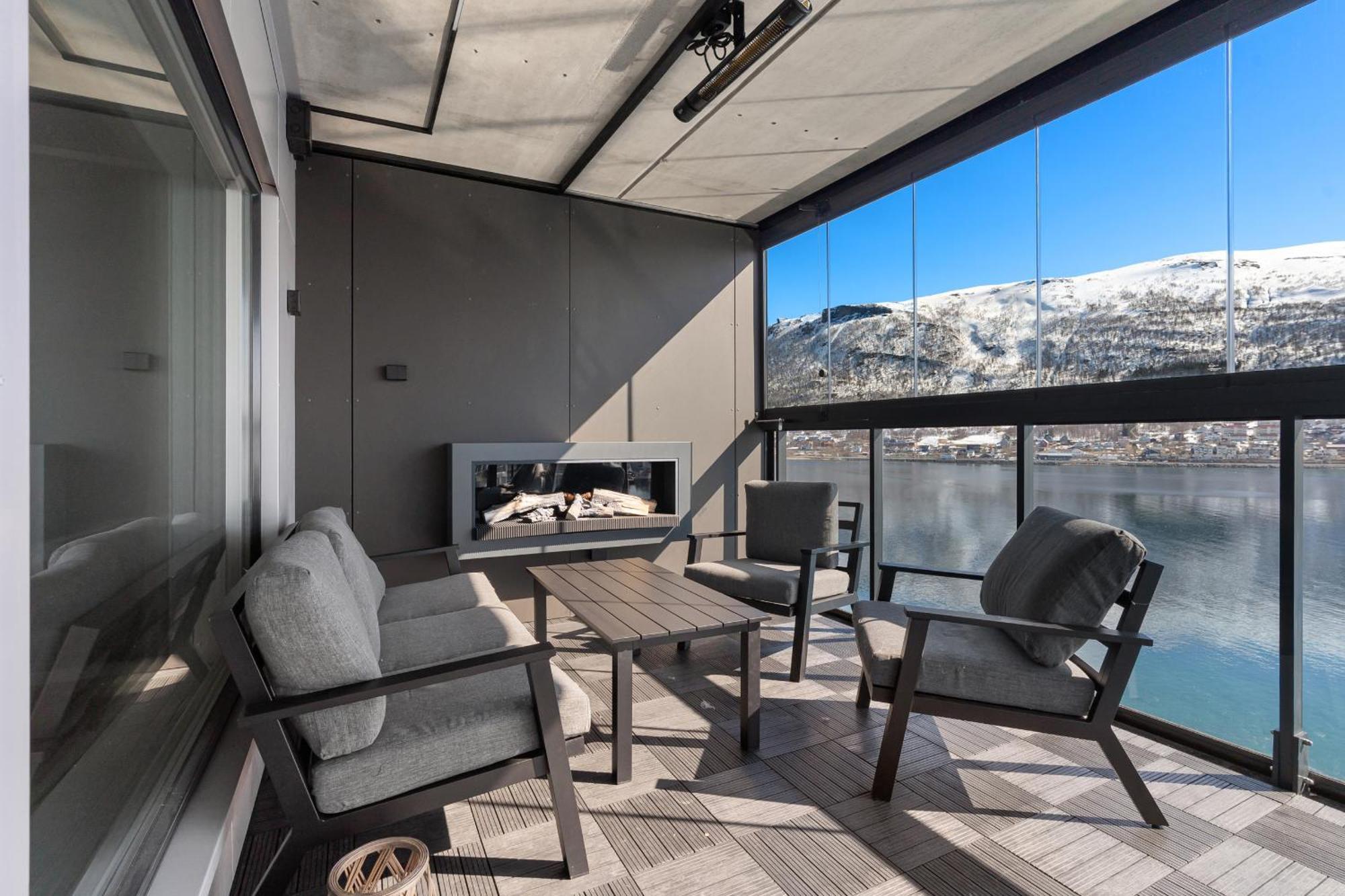 Premium Penthouse Sea & Mountain View Apartment Tromso
