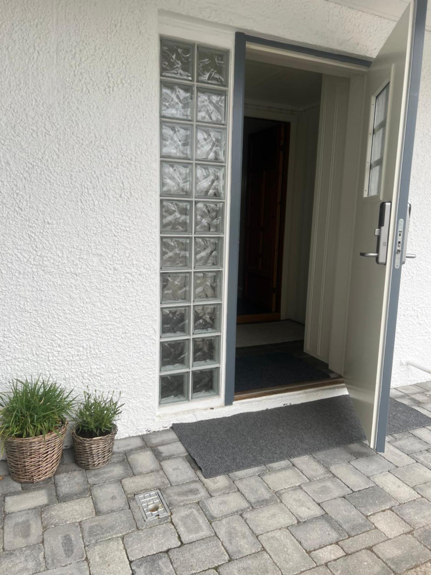 Apartment Cocy Sentral With Free Parking 42 Sqm Tromso