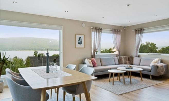 Arctic Panorama Villa Tromso