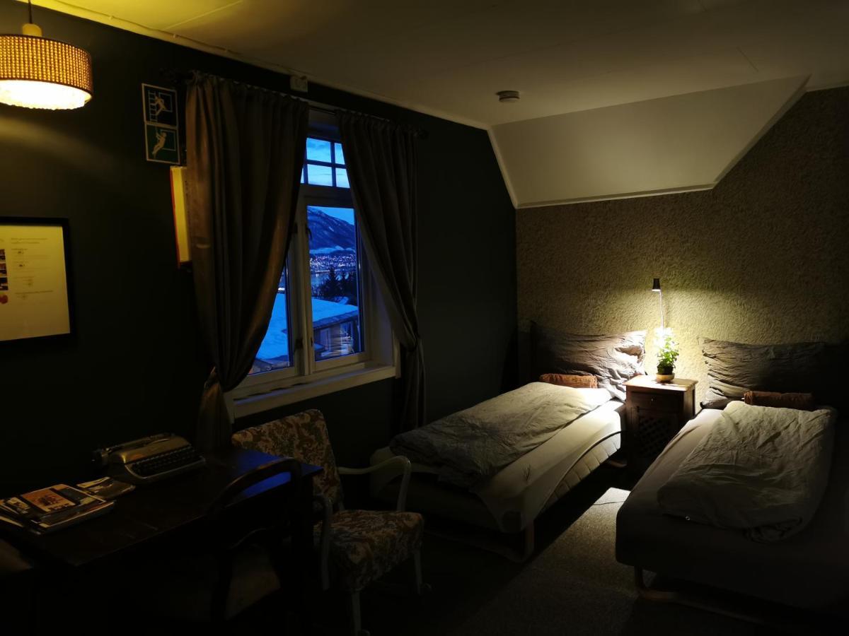 Bed & Waffles, Gjestgiverier