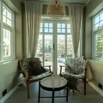 Central Classic Villa With A Big Sauna