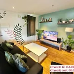 Guesthouse In Tromso Center By Dada