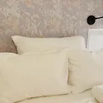 Cozy Studio, Close To Down Town
