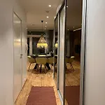Luxurious Apartment Close To City Centre