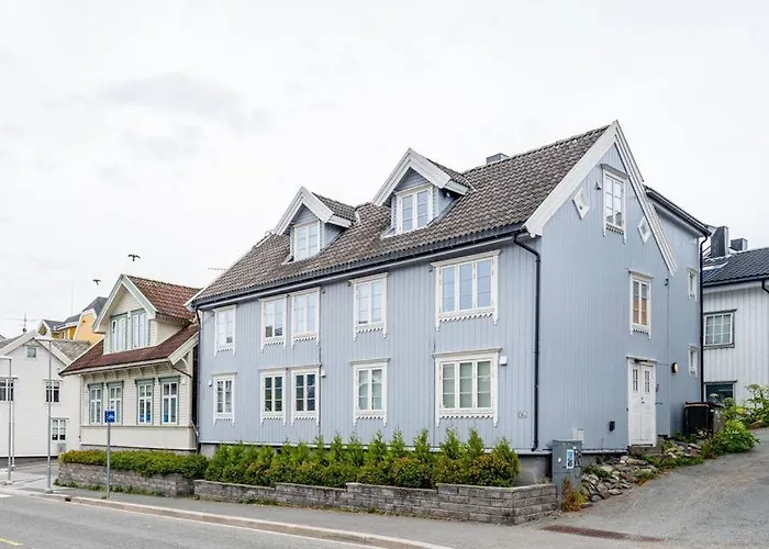 Modern Flat In City Centre