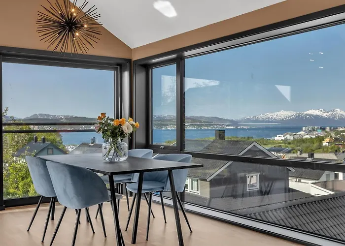 Borealis Luxury Suite