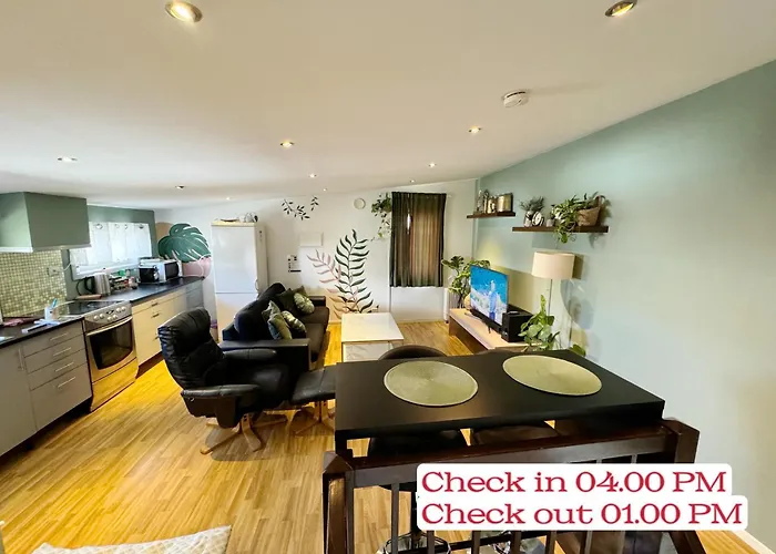 Guesthouse In Tromso Center By Dada