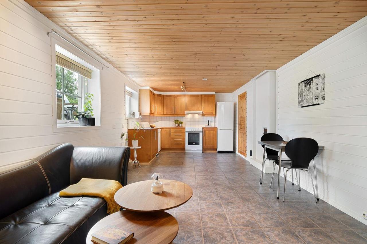 Apartment 3 With Parking