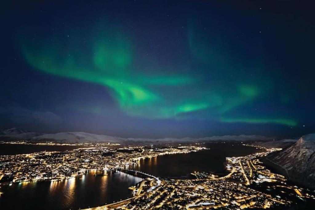 Close To Citycenter, 5 Beds. * Tromsø