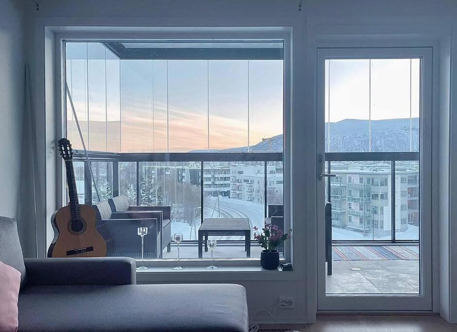New Magnificent View Near The Centre Apartment Tromsø