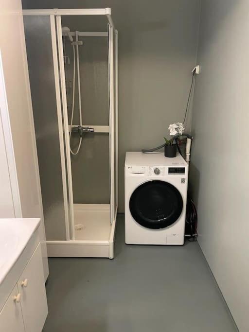 I Rolig Gate Med Utsikt Og Gratis Parkering Apartment